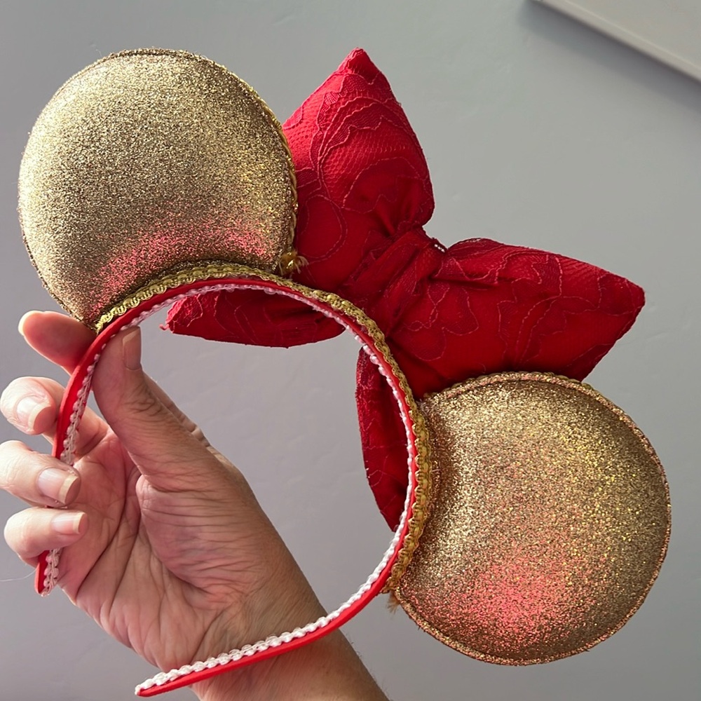 Minnie Mouse Ears - Picture 2 of 2
